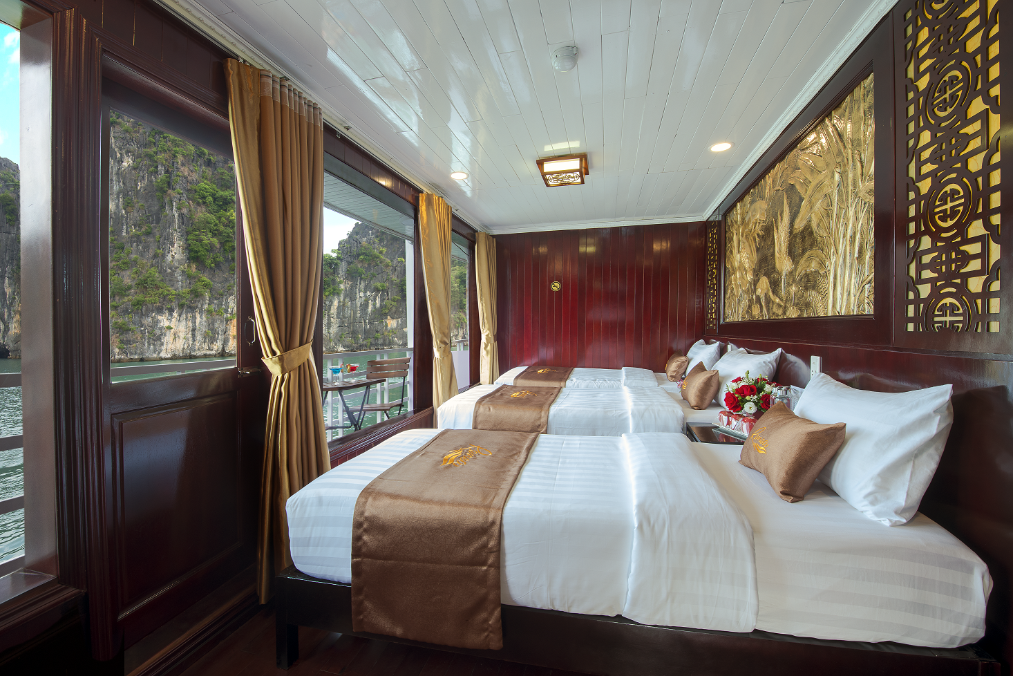 media/images/19_suite-3-beds/2945707-1-eng-GB/19_suite-3-beds.png