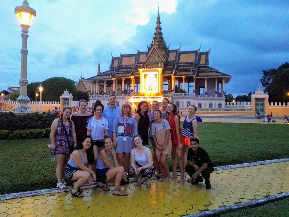 media/images/country-pages/cambodia/phnom-penh-nearby/best-of-cities/comfort-best-of-phnom-penh-4-days/comfort-best-of-phnom-penh-4-days-6/2796605-1-eng-GB/comfort-best-of-phnom-penh-4-days-6.jpg