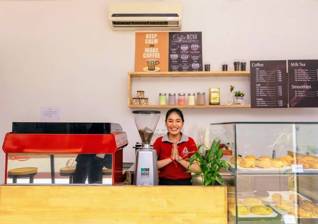 media/images/country-pages/cambodia/siem-reap-nearby/basecamps/comfort-basecamp-at-ladear-angkor-boutique-hotel/354021351/2917146-1-eng-GB/354021351.jpg