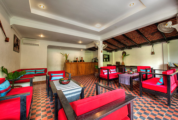 media/images/country-pages/cambodia/siem-reap-nearby/basecamps/family-basecamp-a-la-niche-d-angkor-hotel/lobby/3426869-1-eng-GB/lobby.jpg
