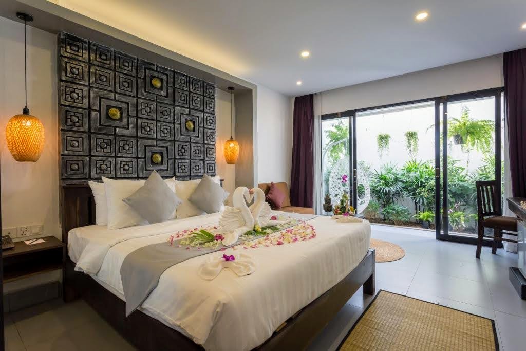 media/images/country-pages/cambodia/siem-reap-nearby/best-of-cities/comfort-best-of-siem-reap/215158142/2917213-1-eng-GB/215158142.jpg