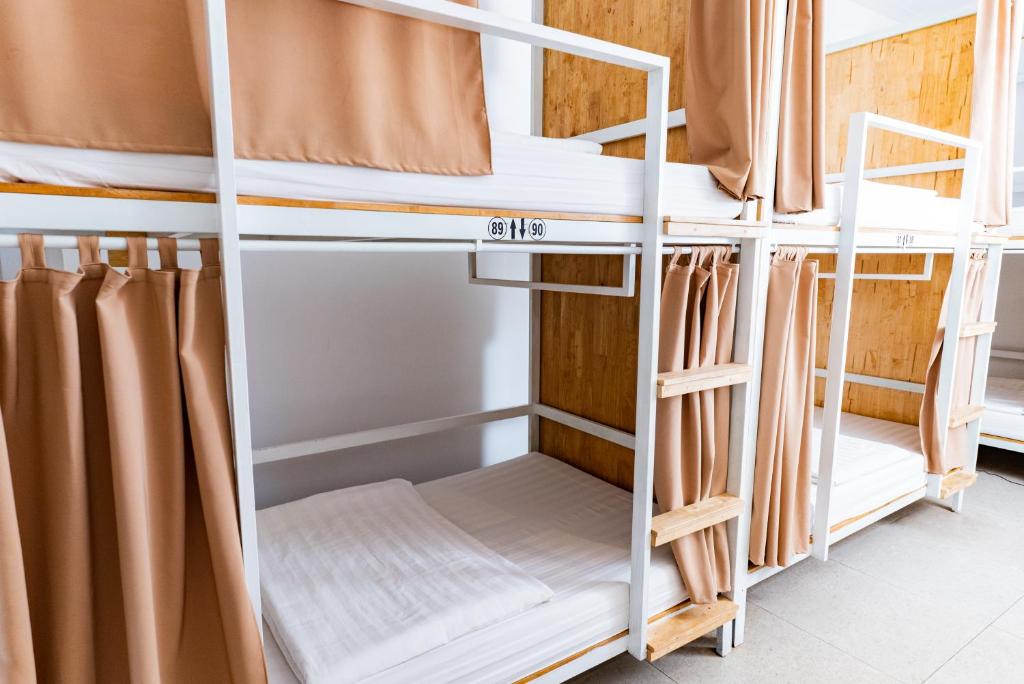 media/images/country-pages/cambodia/siem-reap-nearby/connect-stays/backpacker-siem-reap-to-ho-chi-minh-connect-and-stay/onederz-phnom-penh-dorm/4336444-1-eng-GB/onederz-phnom-penh-dorm.jpg