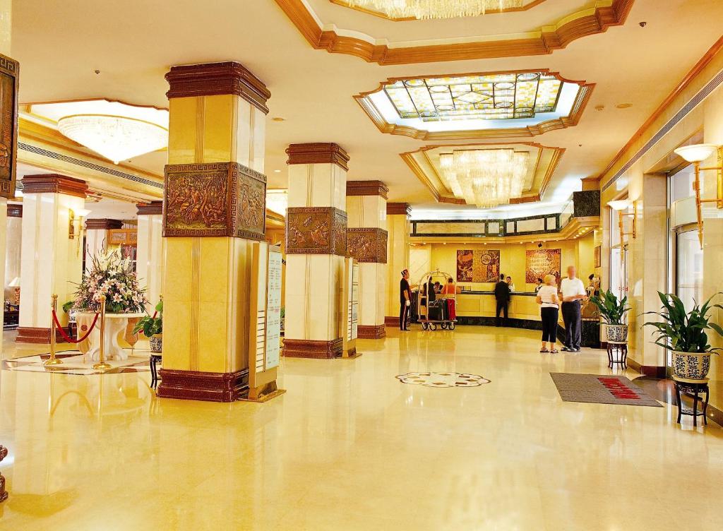 media/images/country-pages/china/beijing-and-nearby/basecamps/comfort-basecamp-at-jianguo-hotel-qianmen-beijing/comfort-basecamp-at-jianguo-hotel-qianmen-beijing-8/4166879-1-eng-GB/comfort-basecamp-at-jianguo-hotel-qianmen-beijing-8.jpg