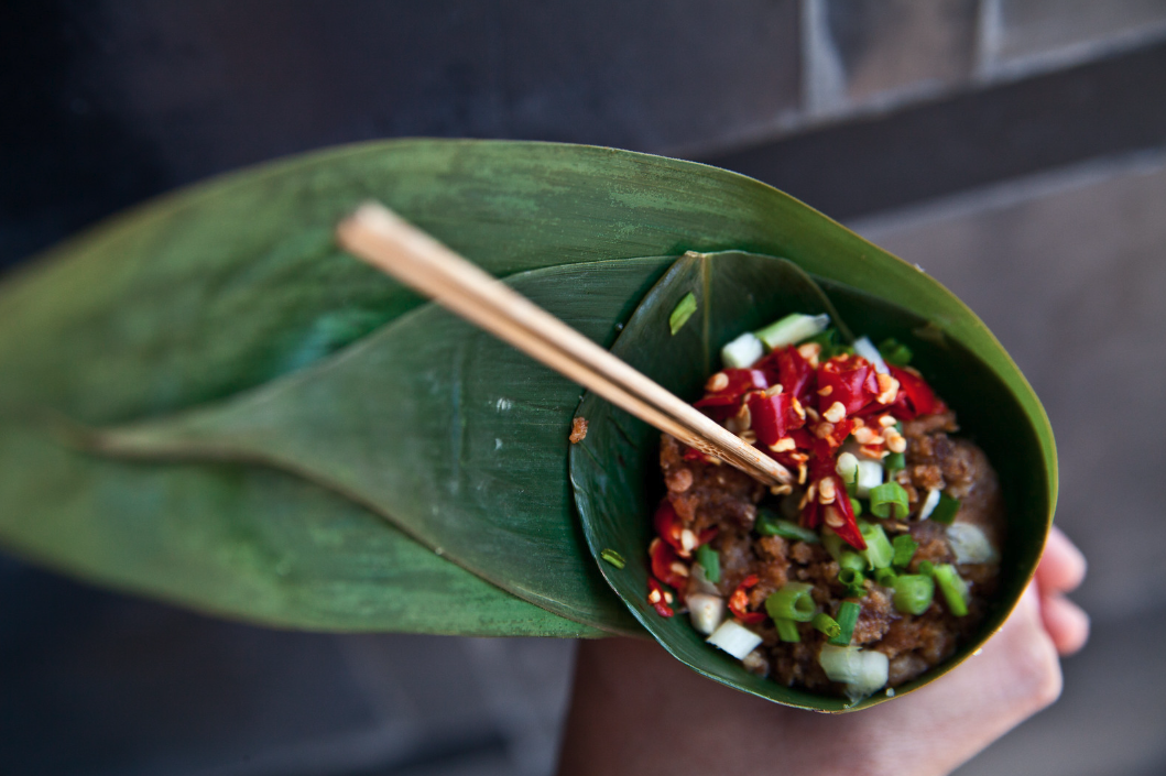 media/images/country-pages/china/beijing-and-nearby/trips/chengdu-night-bites-and-delights/chengdu-night-bites-and-delights-3/3459684-1-eng-GB/chengdu-night-bites-and-delights-3.png