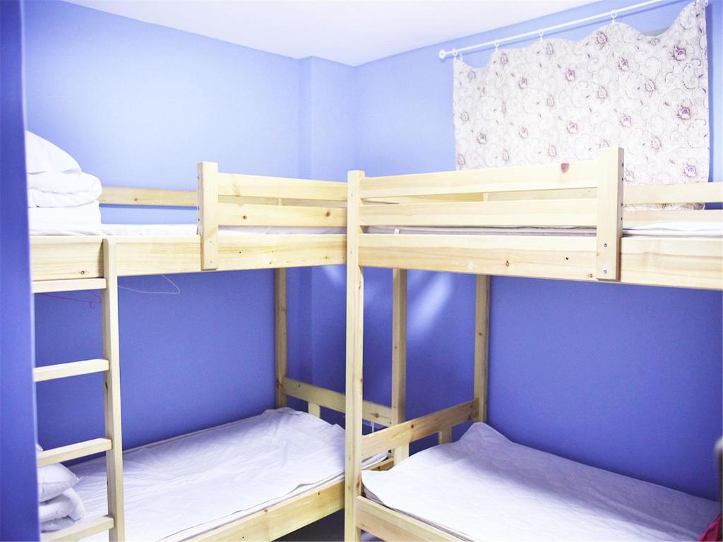 media/images/country-pages/china/beijing-nearby/basecamps/backpacker-basecamp-at-p.loft-youth-hostel/backpacker-basecamp-at-p.loft-youth-hostel-8/3399786-1-eng-GB/backpacker-basecamp-at-p.loft-youth-hostel-8.jpg