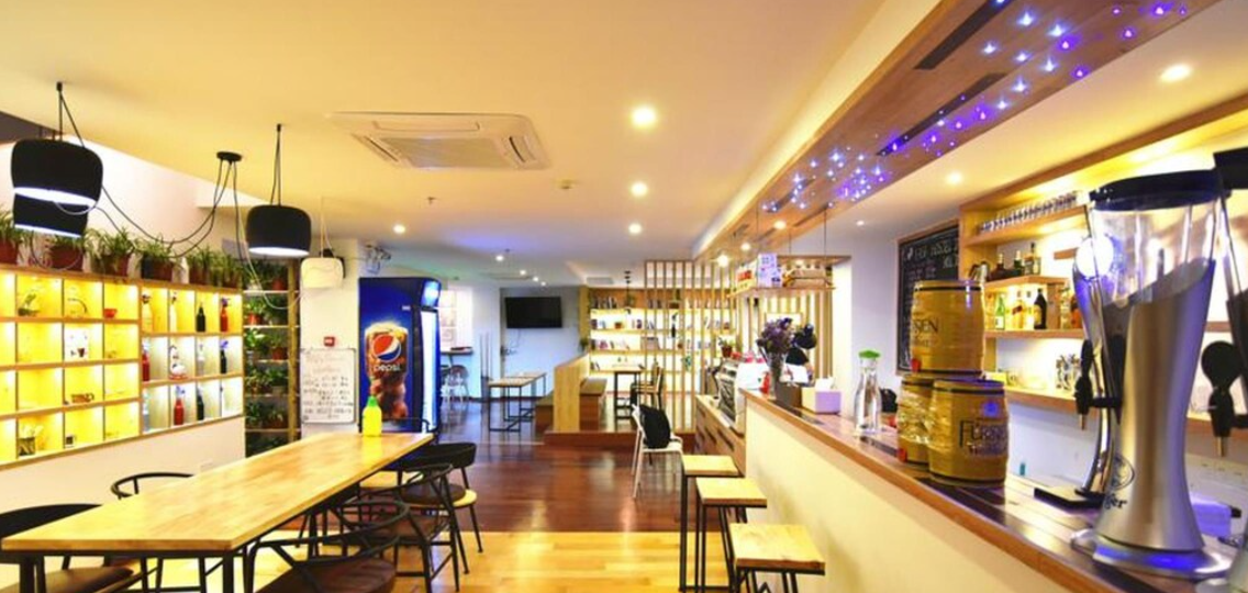 media/images/country-pages/china/guangxi-and-guizhou/basecamps/backpacker-basecamp-at-guilin-ease-hostel/backpacker-basecamp-at-guilin-ease-hostel-2/4162518-1-eng-GB/backpacker-basecamp-at-guilin-ease-hostel-2.png