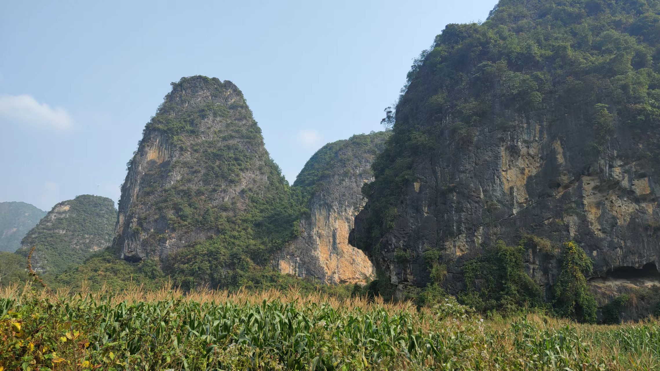 media/images/country-pages/china/guangxi-and-guizhou/trips/yangshuo-rural-rhythms-waterside-wonders-by-e-scooter/yangshuo-rural-rhythms-waterside-wonders-by-e-scooter-6/3462973-1-eng-GB/yangshuo-rural-rhythms-waterside-wonders-by-e-scooter-6.jpg