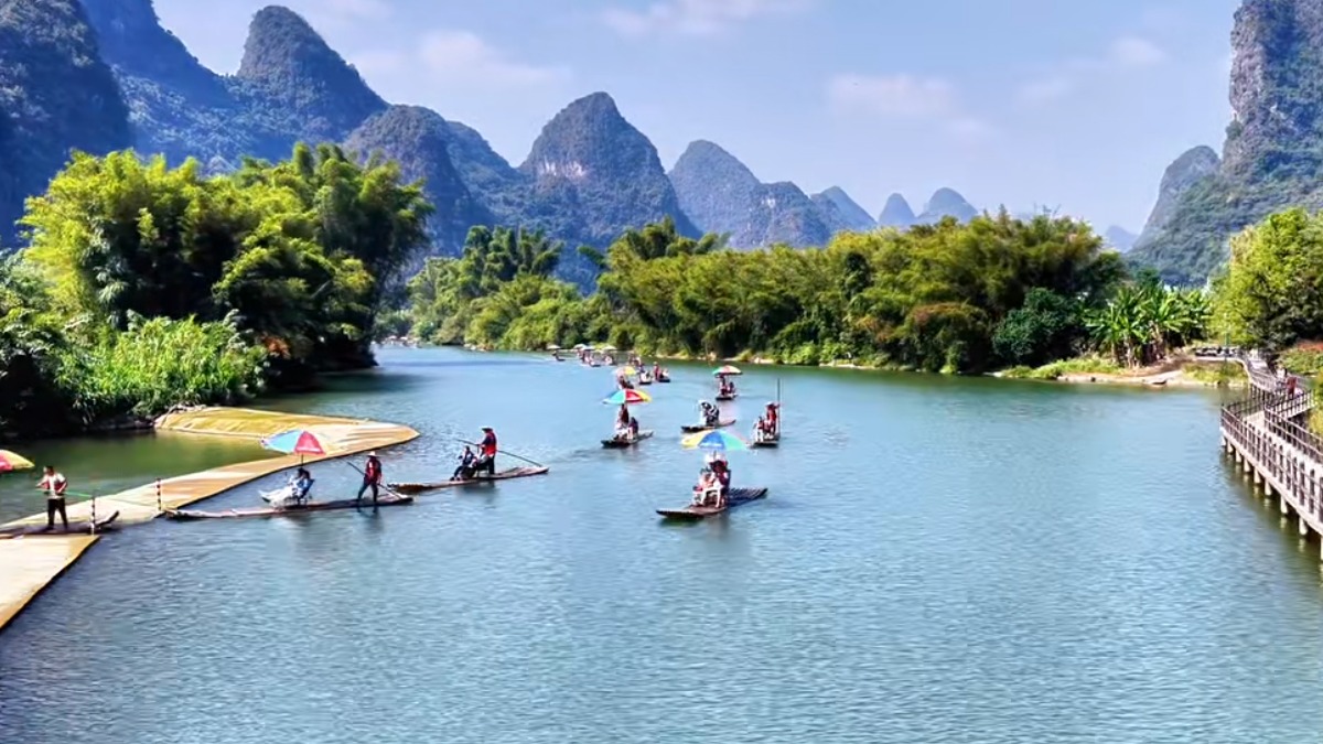 media/images/country-pages/china/hong-kong-and-macau/connect-stays/backpacker-countryside-hong-kong-to-hanoi-connect-and-stay/backpacker-countryside-hong-kong-to-hanoi-connect-and-stay-10/4192040-1-eng-GB/backpacker-countryside-hong-kong-to-hanoi-connect-and-stay-10.jpg