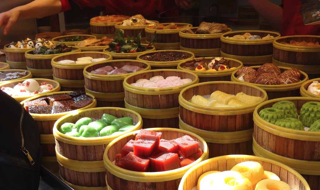 media/images/country-pages/china/shanghai-and-nearby/trips/flavors-of-shanghai-evening-tour/flavors-of-shanghai-evening-tour-10/3460834-1-eng-GB/flavors-of-shanghai-evening-tour-10.png