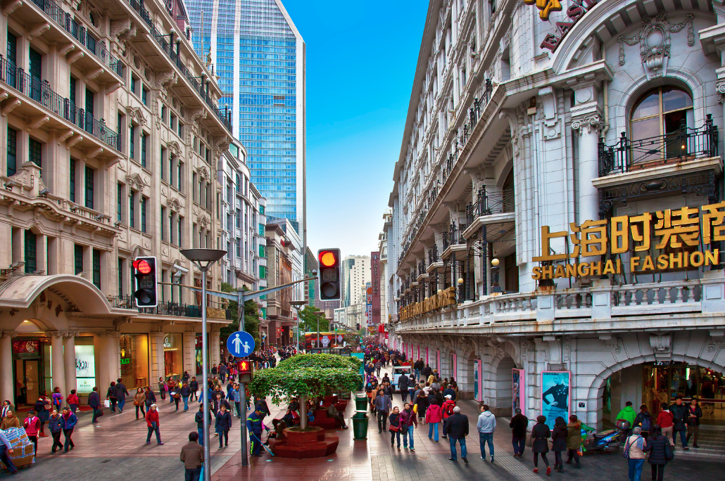 media/images/country-pages/china/shanghai-and-nearby/trips/flavors-of-shanghai-evening-tour/flavors-of-shanghai-evening-tour-6/3460810-1-eng-GB/flavors-of-shanghai-evening-tour-6.png