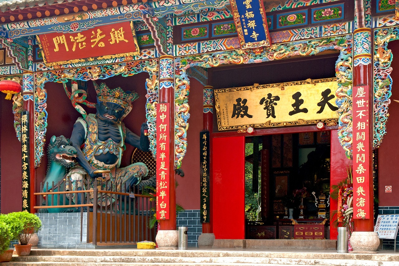 media/images/country-pages/china/yunnan/trips/kunming-chronicles-a-day-of-historical-discovery/kunming-chronicles-a-day-of-historical-discovery-8/3460124-1-eng-GB/kunming-chronicles-a-day-of-historical-discovery-8.jpg
