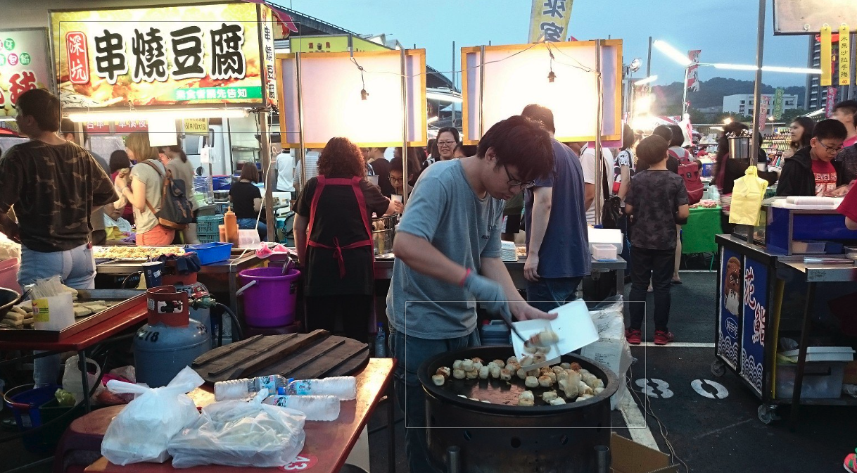 media/images/country-pages/china/yunnan/trips/kunming-street-food-safari-at-nanqiang-night-market/kunming-street-food-safari-at-nanqiang-night-market-4/3461277-1-eng-GB/kunming-street-food-safari-at-nanqiang-night-market-4.png