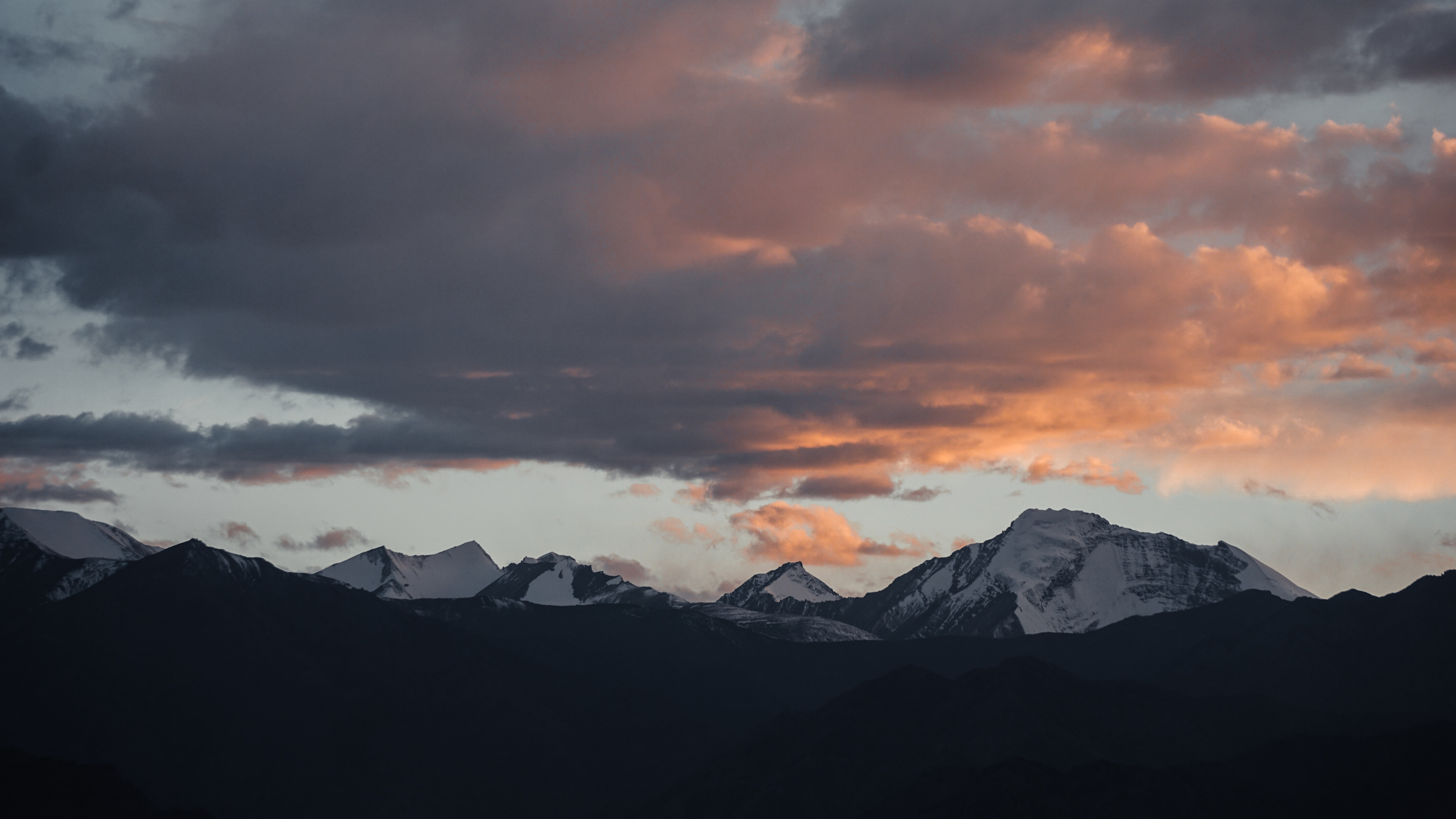 media/images/country-pages/india/delhi-and-nearby/trips/indian-himalaya-explorer/indian-himalaya-explorer-1-min/2975299-1-eng-GB/indian-himalaya-explorer-1-min.jpg