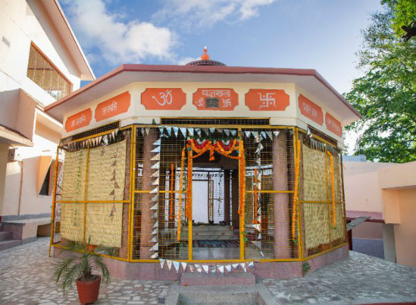 media/images/country-pages/india/delhi-and-nearby/trips/rishikesh-yoga-and-wellness/rishikesh-yoga-and-wellness-2/3391030-1-eng-GB/rishikesh-yoga-and-wellness-2.jpg