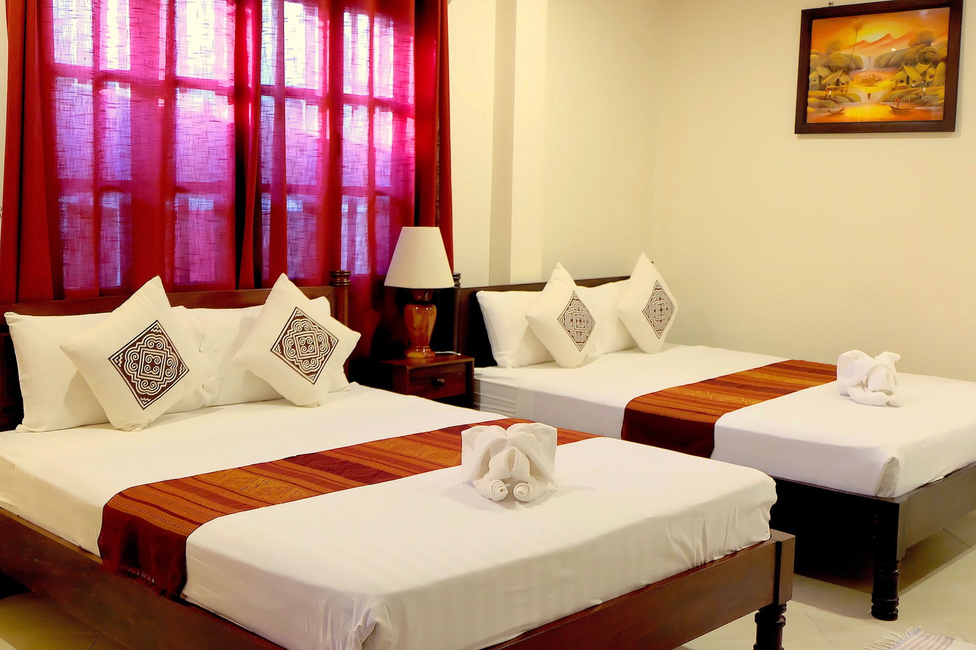 media/images/country-pages/laos/luang-prabang-and-nearby/basecamps/comfort-basecamp-at-malida-guesthouse/220j0u000000javxube0a/3415139-1-eng-GB/220j0u000000javxube0a.jpg