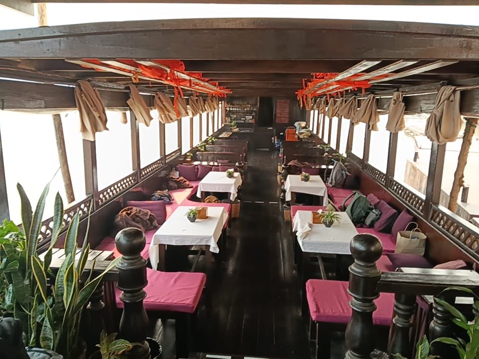 media/images/country-pages/laos/luang-prabang-and-nearby/comfort-luang-prabang-to-chiang-mai-connect-and-stay/shompoo-curise2/4153838-1-eng-GB/shompoo-curise2.jpg