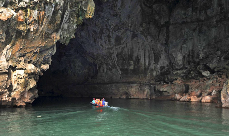 media/images/country-pages/laos/luang-prabang-and-nearby/laos-adventure-journey/laos-adventure-journey-14/3680741-1-eng-GB/laos-adventure-journey-14.png