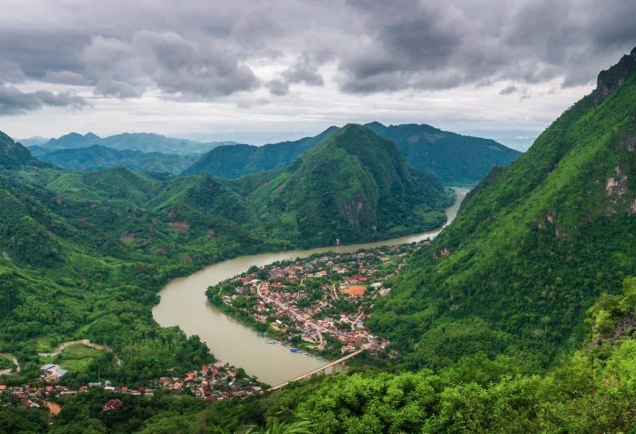 media/images/country-pages/laos/luang-prabang-and-nearby/nong-khiaw-jungle-and-river-trails/nong-khiaw-jungle-and-river-trails-1/3685180-1-eng-GB/nong-khiaw-jungle-and-river-trails-1.png