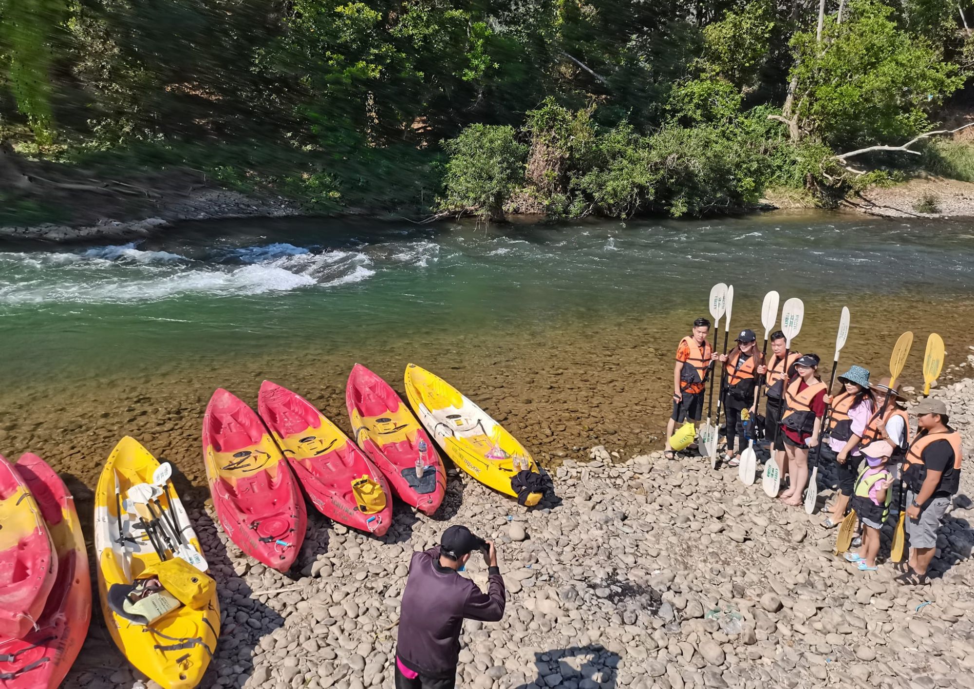 media/images/country-pages/laos/the-northeast/vang-vieng-river-and-caving-experience/vang-vieng-river-and-caving-experience-4/3662256-1-eng-GB/vang-vieng-river-and-caving-experience-4.jpg