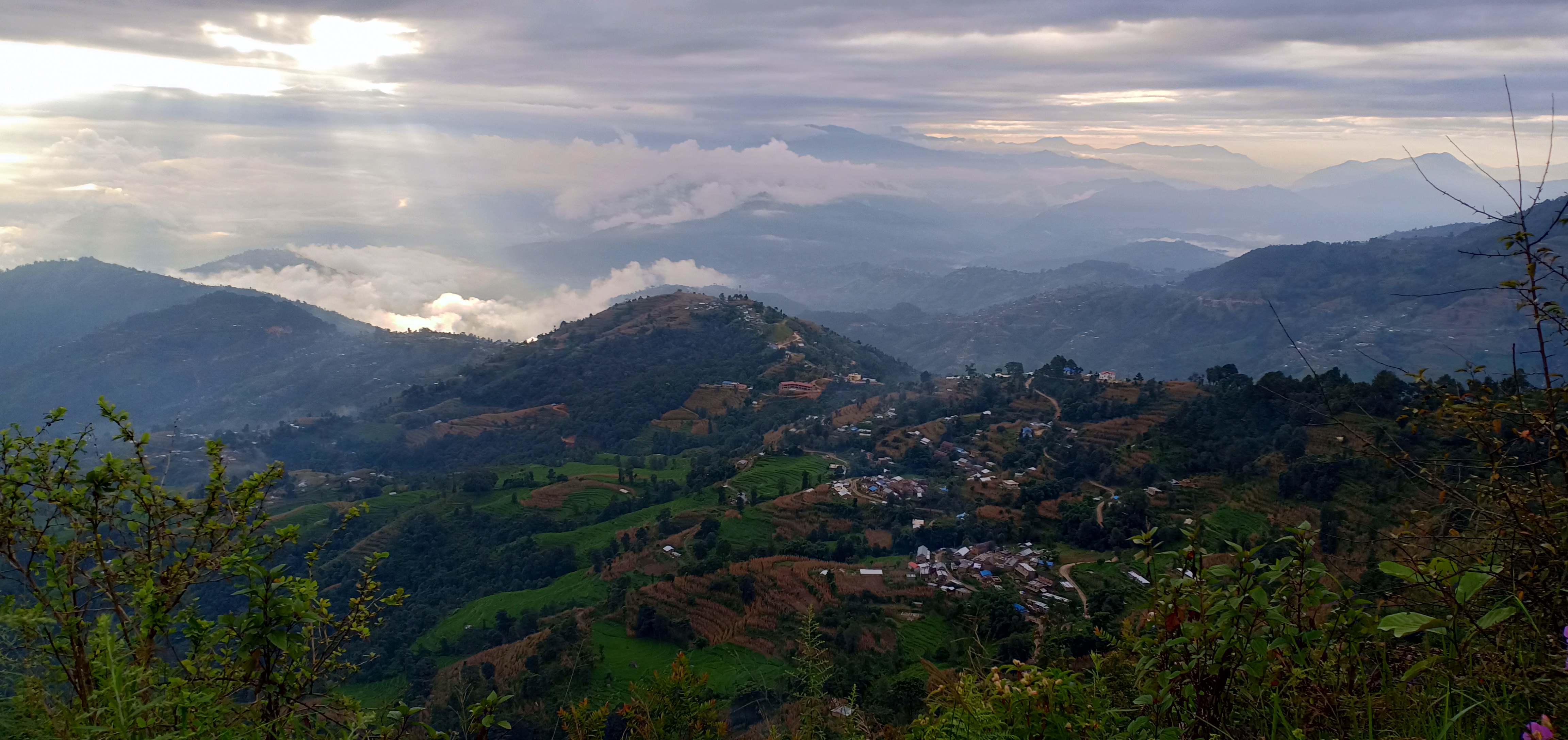 media/images/country-pages/nepal/kathmandu-and-nearby/trips/comfort-chisapani-and-namobuddha-trek/comfort-chisapani-and-namobuddha-trek-2/4004742-1-eng-GB/comfort-chisapani-and-namobuddha-trek-2.jpg