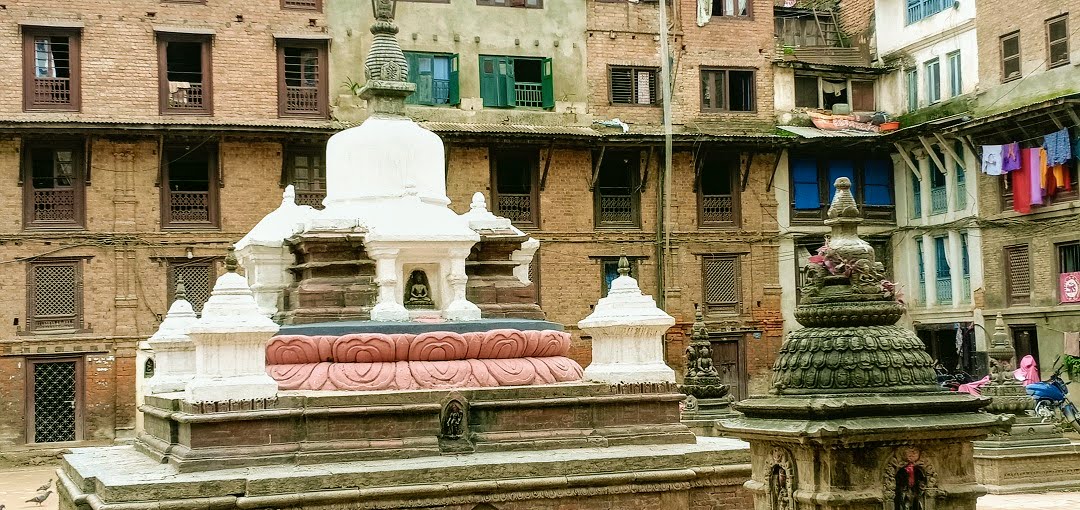 media/images/country-pages/nepal/kathmandu-nearby/trips/bike-the-secret-courtyards-of-kathmandu-half-day/bike-the-secret-courtyards-of-kathmandu-half-day-2/2792258-1-eng-GB/bike-the-secret-courtyards-of-kathmandu-half-day-2.jpg