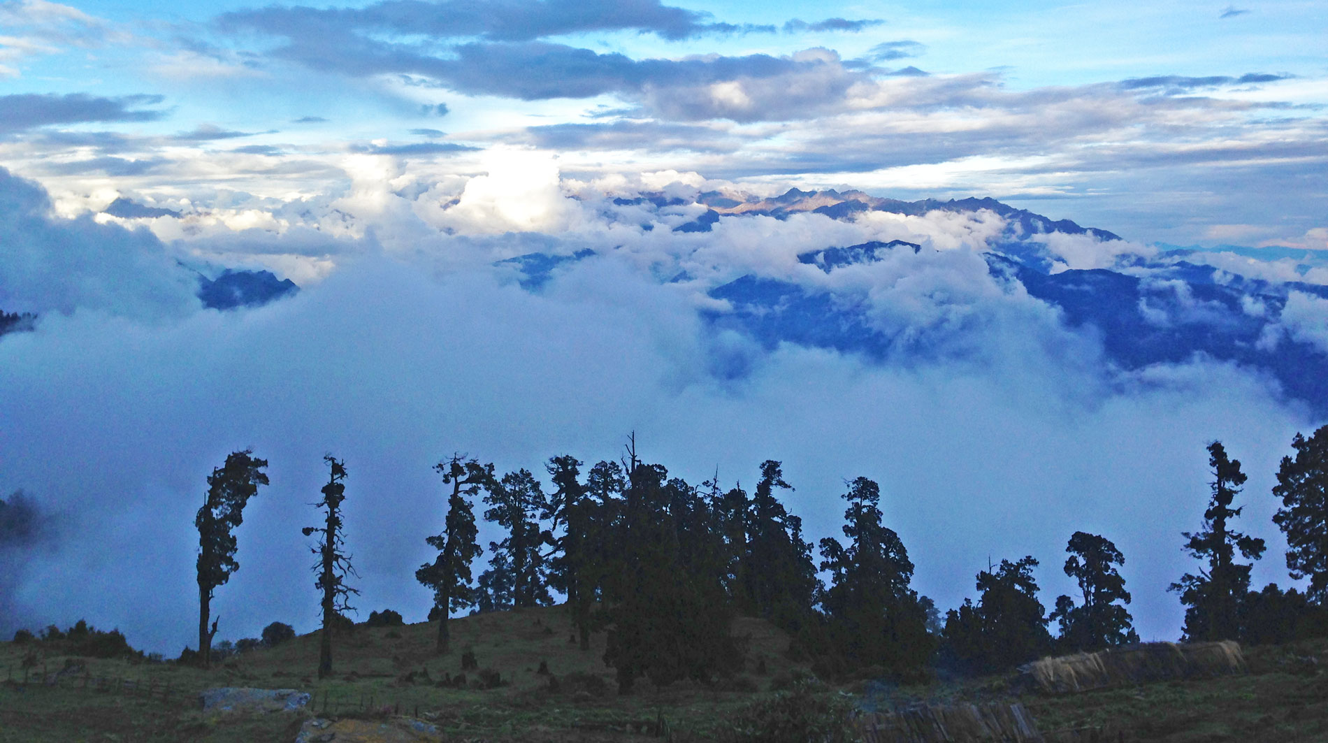 media/images/country-pages/nepal/kathmandu-nearby/trips/ganesh-himal-singla-top-trek-8-days/ganesh-himal-singla-top-trek-8-days-5/2795036-1-eng-GB/ganesh-himal-singla-top-trek-8-days-5.jpg