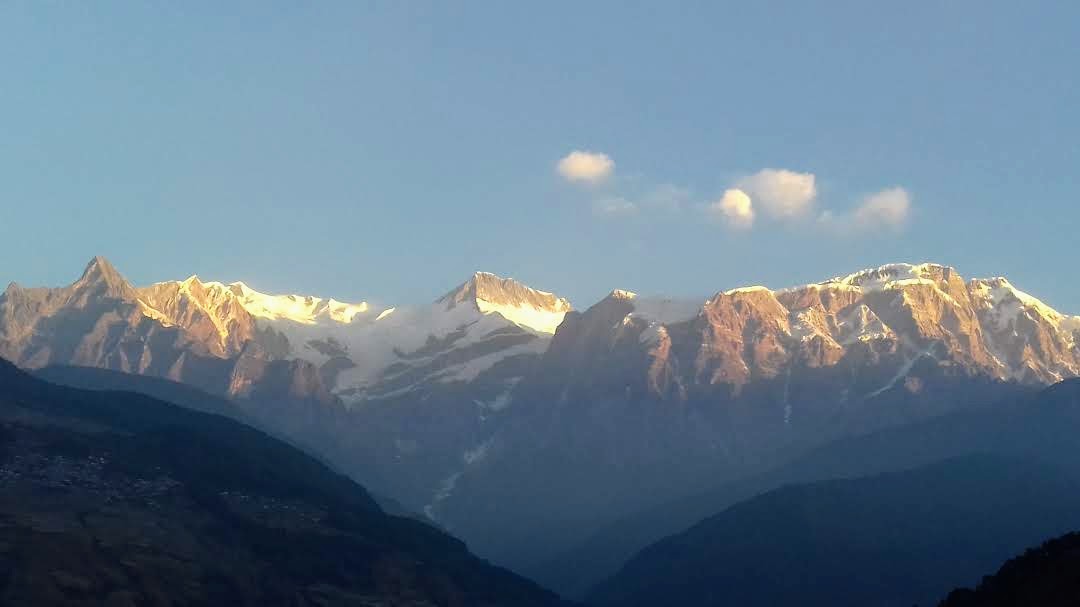 media/images/country-pages/nepal/kathmandu-nearby/trips/sikles-easy-mountain-trek-6-days/sikles-easy-mountain-trek-6-days-5/2794018-1-eng-GB/sikles-easy-mountain-trek-6-days-5.jpg