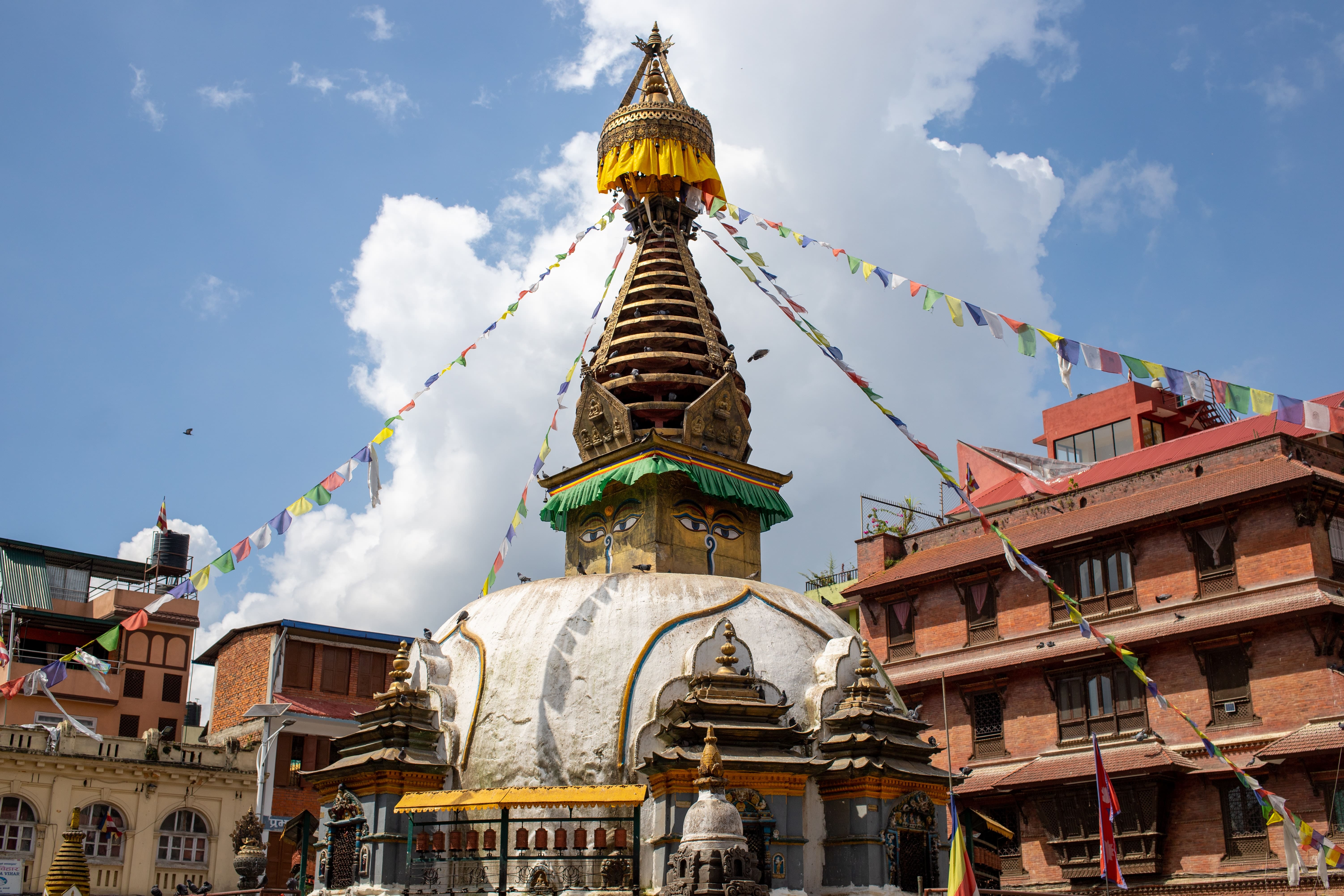 media/images/country-pages/nepal/the-western-terai/sonauli-to-kathmandu-explorer/backpacker-sonauli-to-kathmandu-explorer-3/3390584-1-eng-GB/backpacker-sonauli-to-kathmandu-explorer-3.jpg