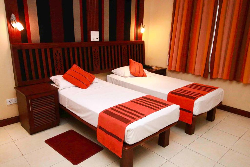 media/images/country-pages/sri-lanka/colombo-and-nearby/basecamps/comfort-basecamp-at-colombo-city-hotels/comfort-basecamp-at-colombo-city-hotels-6/3426667-1-eng-GB/comfort-basecamp-at-colombo-city-hotels-6.jpg