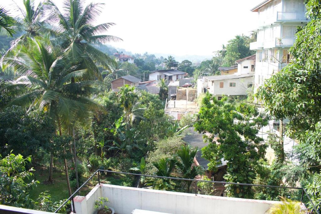 media/images/country-pages/sri-lanka/kandy-and-nearby/kandy-and-nearby-basecamps/kandy-backpackers-hostel/kandy-backpackers-hostel-4/2978284-1-eng-GB/kandy-backpackers-hostel-4.jpg