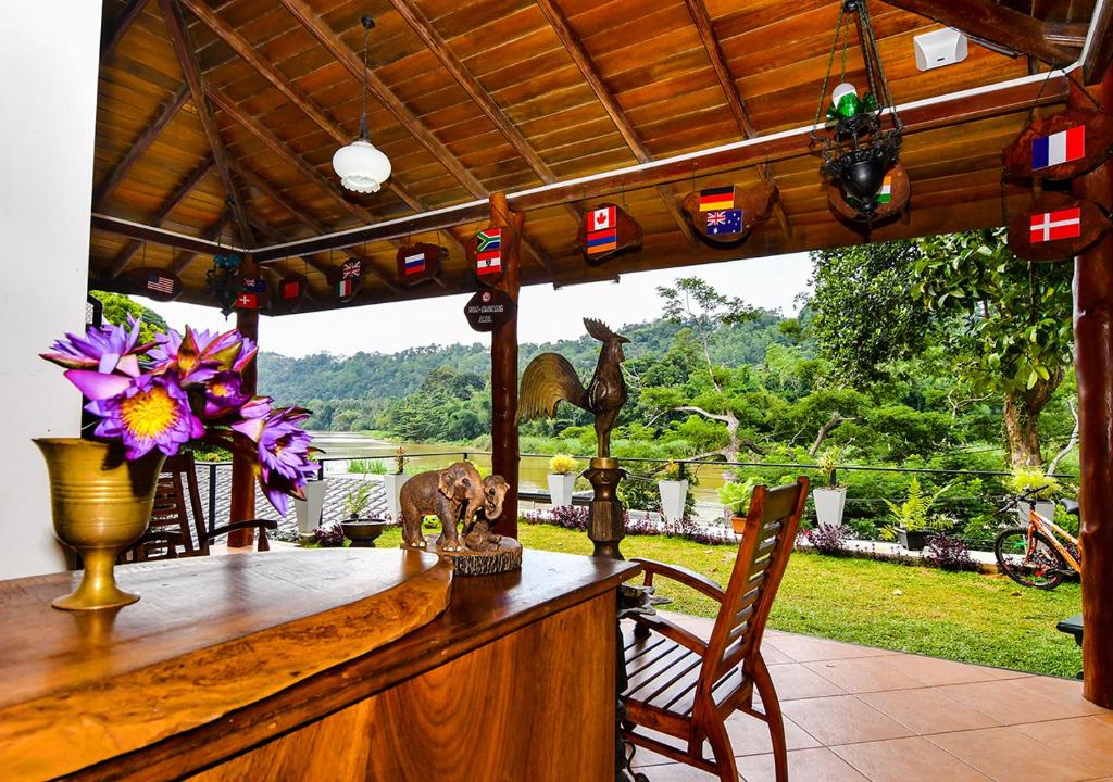 media/images/country-pages/sri-lanka/kandy-and-nearby/kandy-and-nearby-basecamps/thotupola-residence/thotupola-residence-6/2978413-1-eng-GB/thotupola-residence-6.jpg