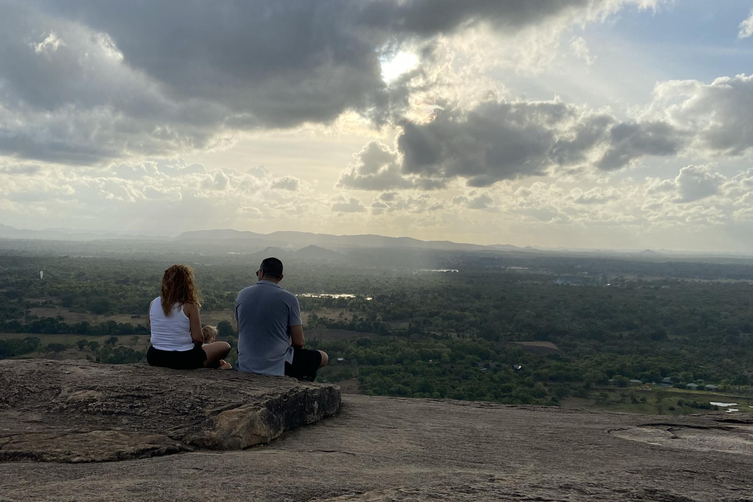 media/images/country-pages/sri-lanka/the-cultural-triangle/best-ofs/backpacker-best-of-cultural-triangle/backpacker-best-of-cultural-triangle-3/3940712-1-eng-GB/backpacker-best-of-cultural-triangle-3.jpg