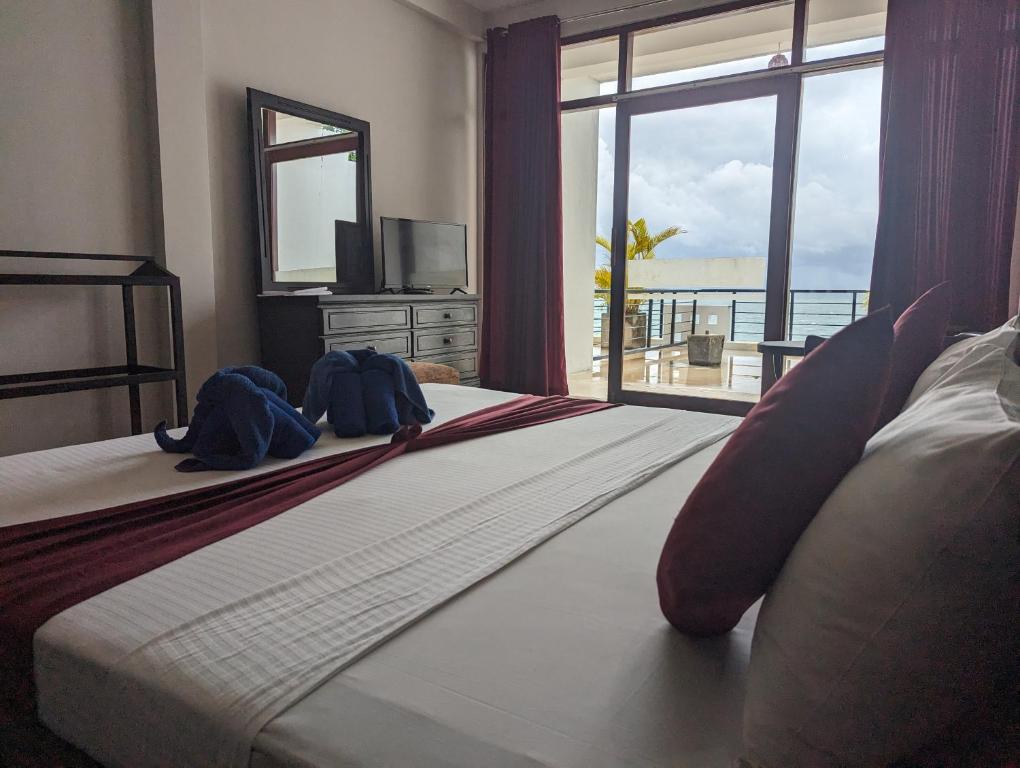 media/images/country-pages/sri-lanka/the-south/basecamps/comfort-basecamp-at-silan-mo-mirissa/comfort-basecamp-at-silan-mo-mirissa-3/3918479-1-eng-GB/comfort-basecamp-at-silan-mo-mirissa-3.jpg