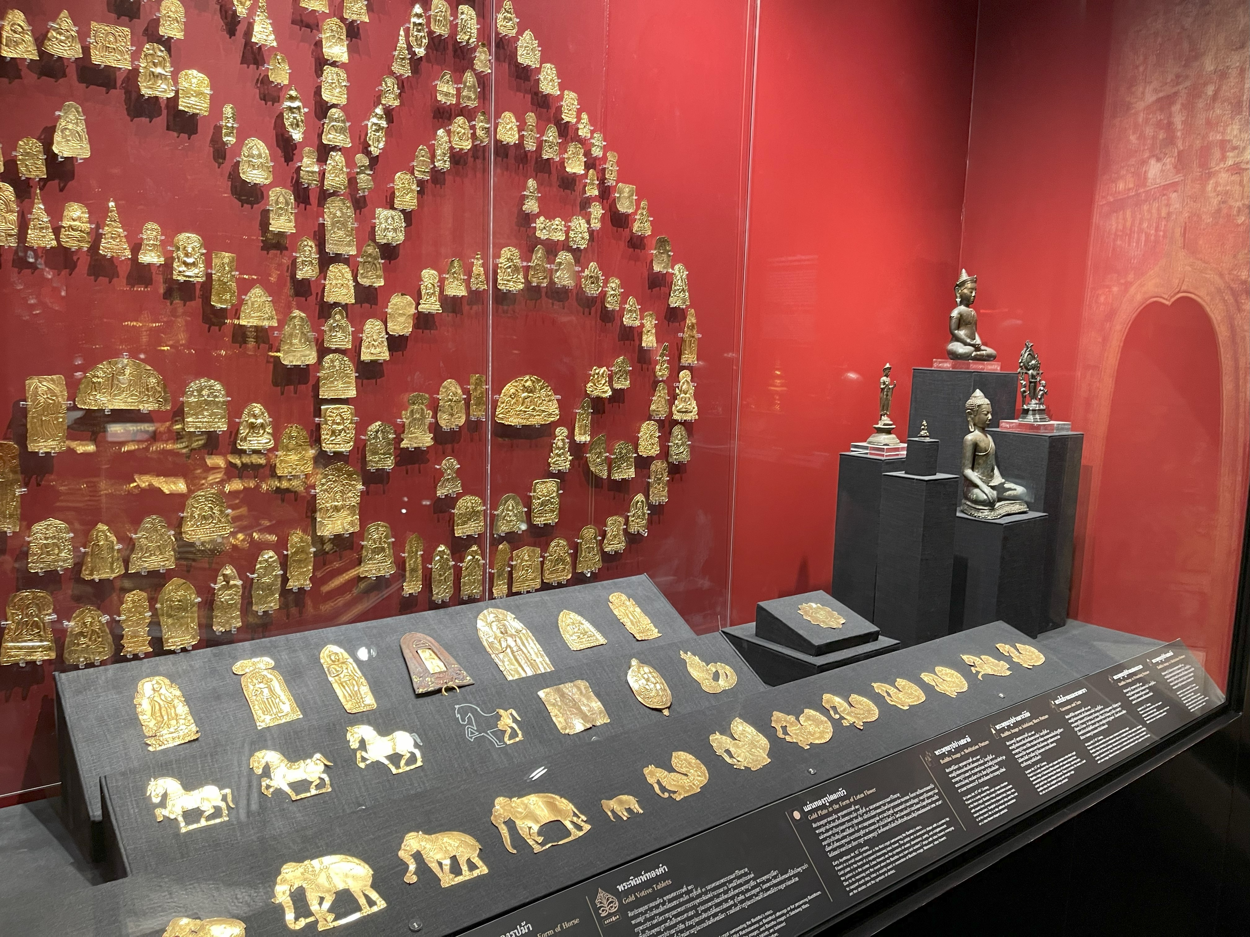 media/images/country-pages/thailand/bangkok-and-nearby/ancient-and-hidden-ayutthaya-by-bike-new/chao-sam-phraya-national-museum/4167893-1-eng-GB/chao-sam-phraya-national-museum.jpg