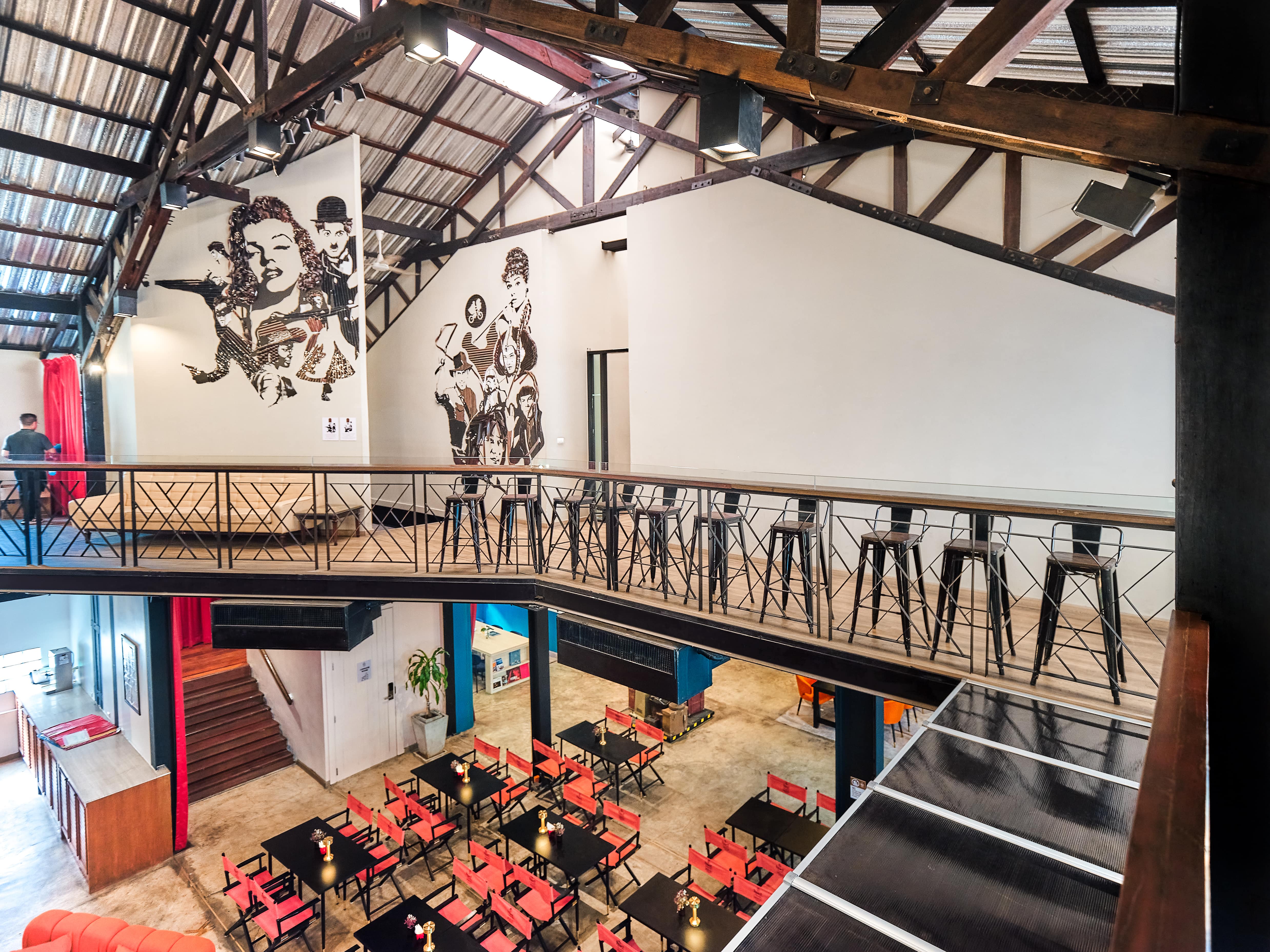 media/images/country-pages/thailand/bangkok-and-nearby/backpacker-basecamp-at-prince-theatre-heritage/backpacker-basecamp-at-prince-theatre-heritage-5/3682403-1-eng-GB/backpacker-basecamp-at-prince-theatre-heritage-5.jpg