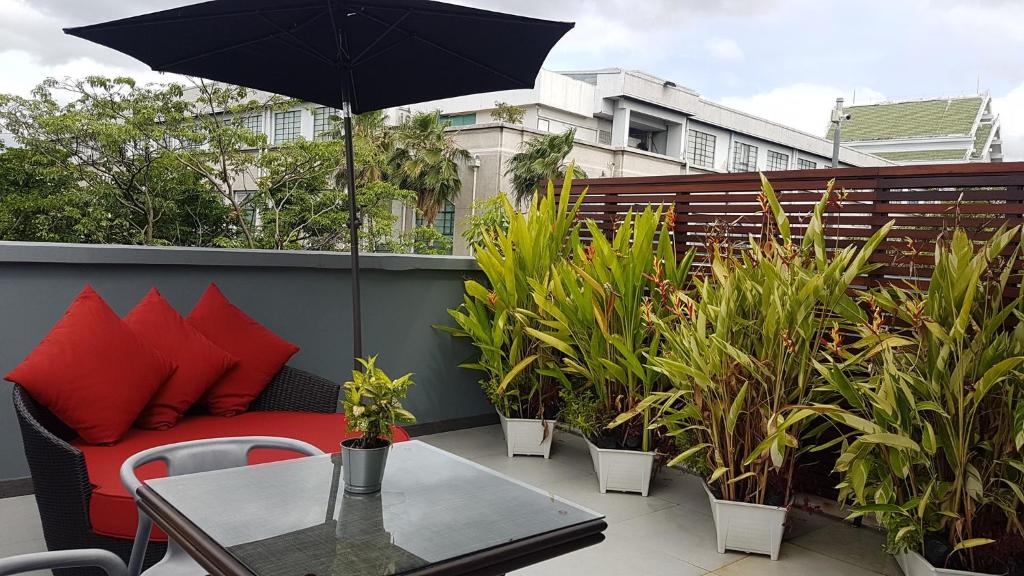 media/images/country-pages/thailand/bangkok-and-nearby/backpacker-basecamp-at-the-printing-house-poshtel/148664320/3460596-1-eng-GB/148664320.jpg