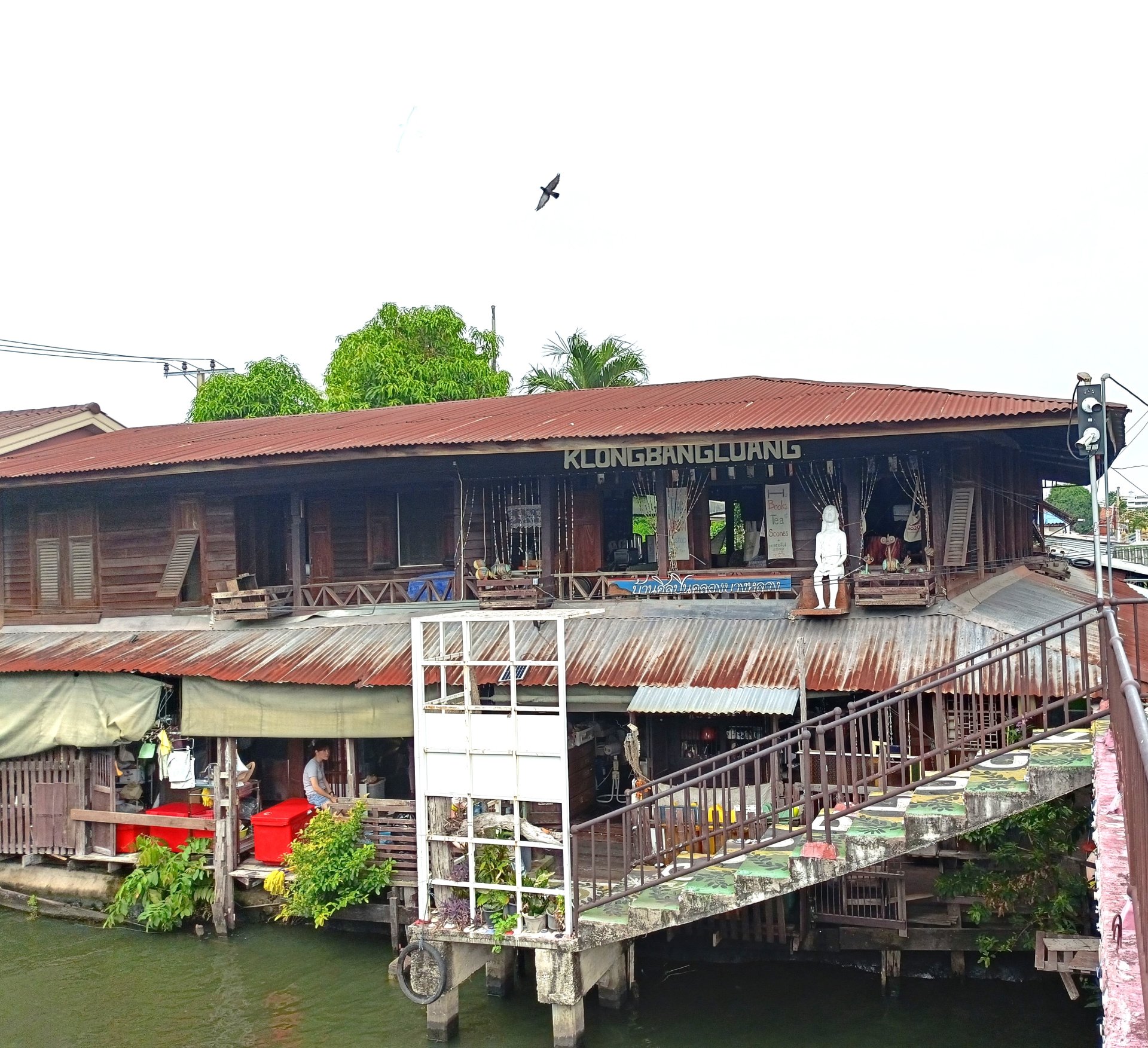 media/images/country-pages/thailand/bangkok-and-nearby/backwaters-of-bangkok-and-temple-delights/baan-sillapin-5/3673294-1-eng-GB/baan-sillapin-5.jpg