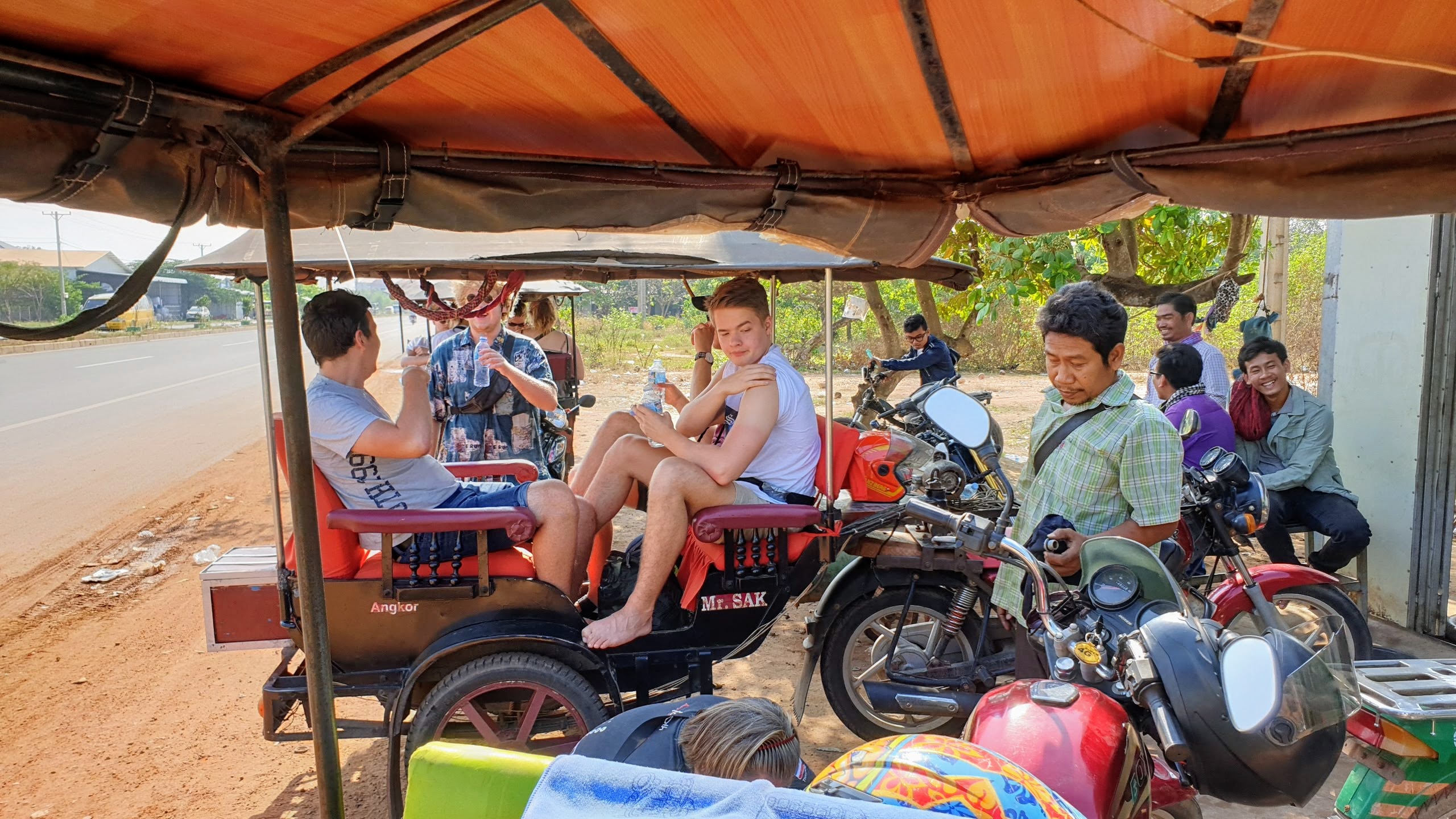 media/images/country-pages/thailand/bangkok-and-nearby/bangkok-to-siem-reap-tuk-tuk-adventure/bangkok-to-siem-reap-tuk-tuk-adventure-7/3925145-1-eng-GB/bangkok-to-siem-reap-tuk-tuk-adventure-7.jpg