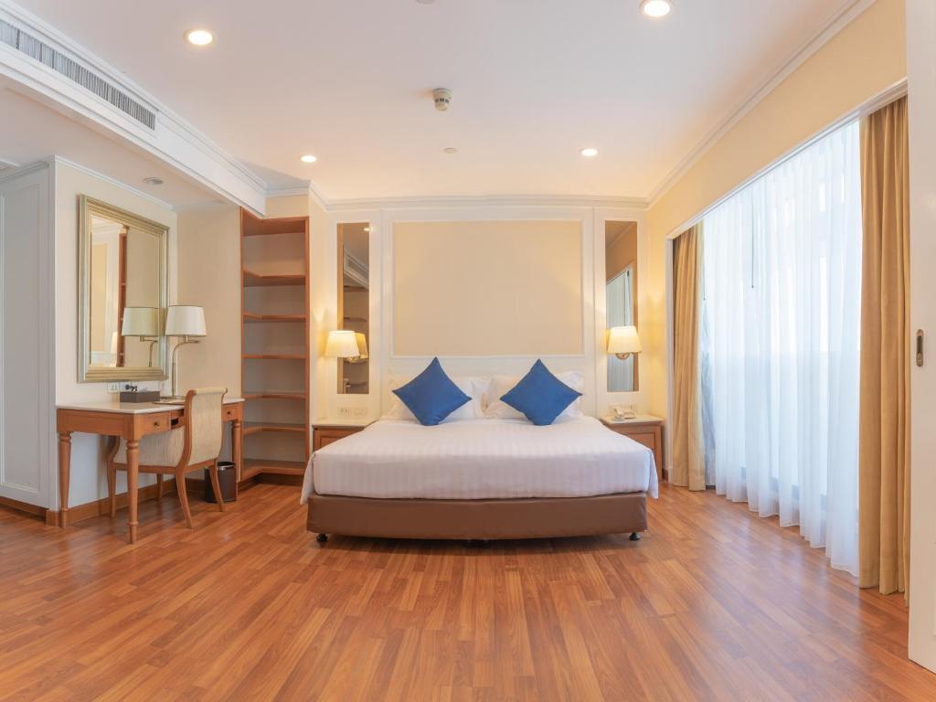 media/images/country-pages/thailand/bangkok-and-nearby/comfort-basecamp-at-centre-point-hotel-silom/comfort-basecamp-at-centre-point-hotel-silom-5/3657853-1-eng-GB/comfort-basecamp-at-centre-point-hotel-silom-5.jpg