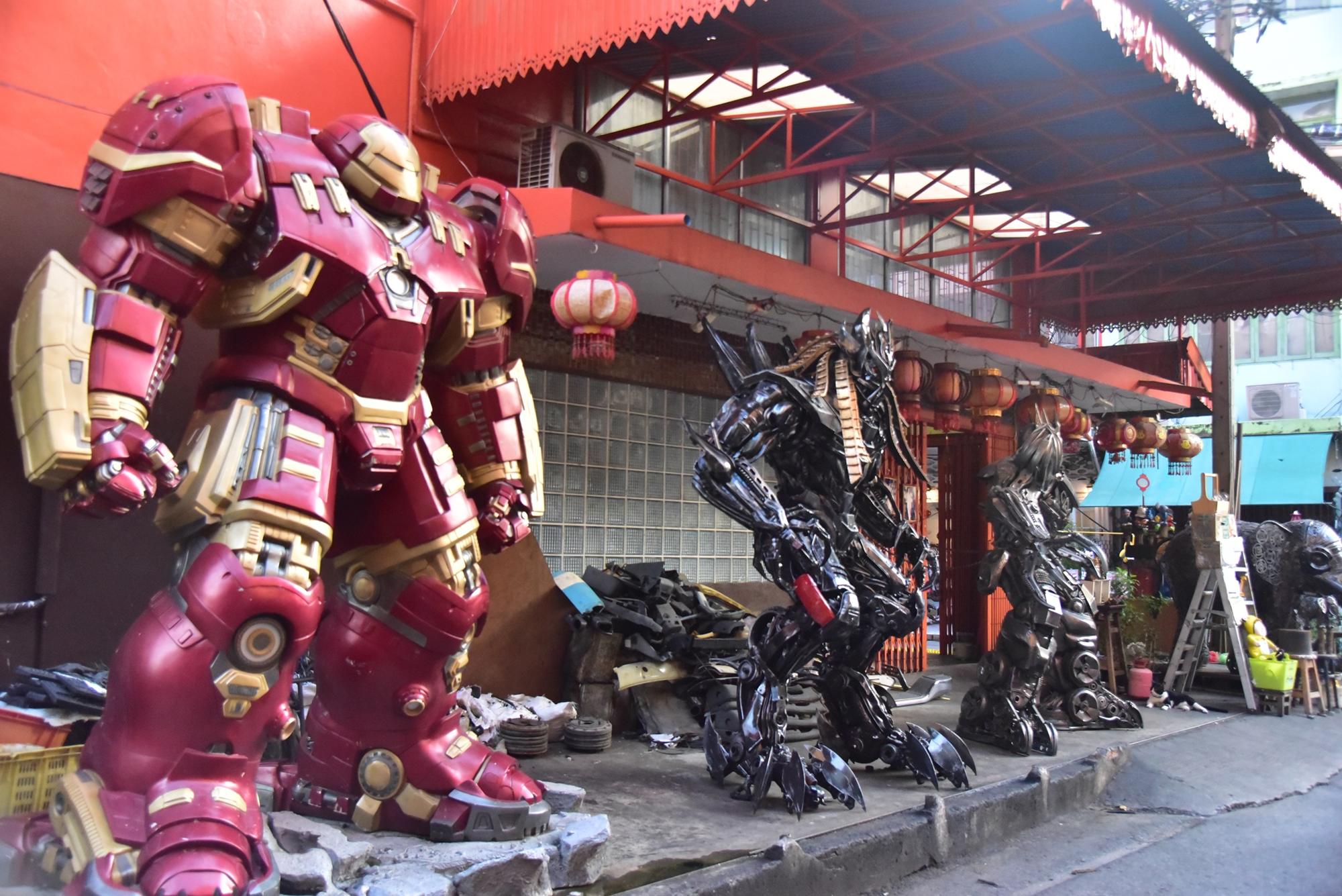 media/images/country-pages/thailand/bangkok-and-nearby/flavors-of-chinatown-by-night/transformer-2/4361545-1-eng-GB/transformer-2.png