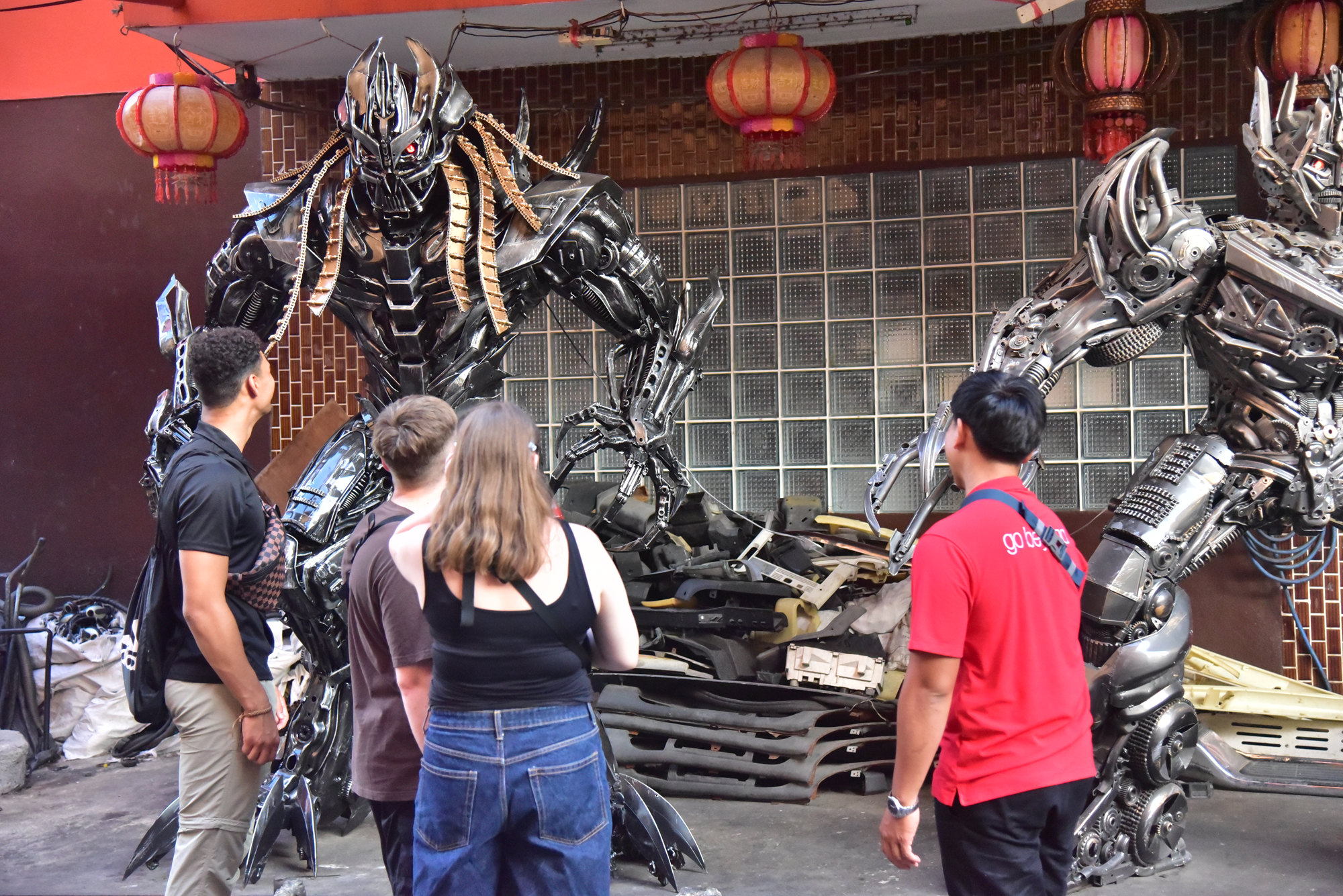 media/images/country-pages/thailand/bangkok-and-nearby/flavors-of-chinatown-by-night/transformer/4361539-1-eng-GB/transformer.png