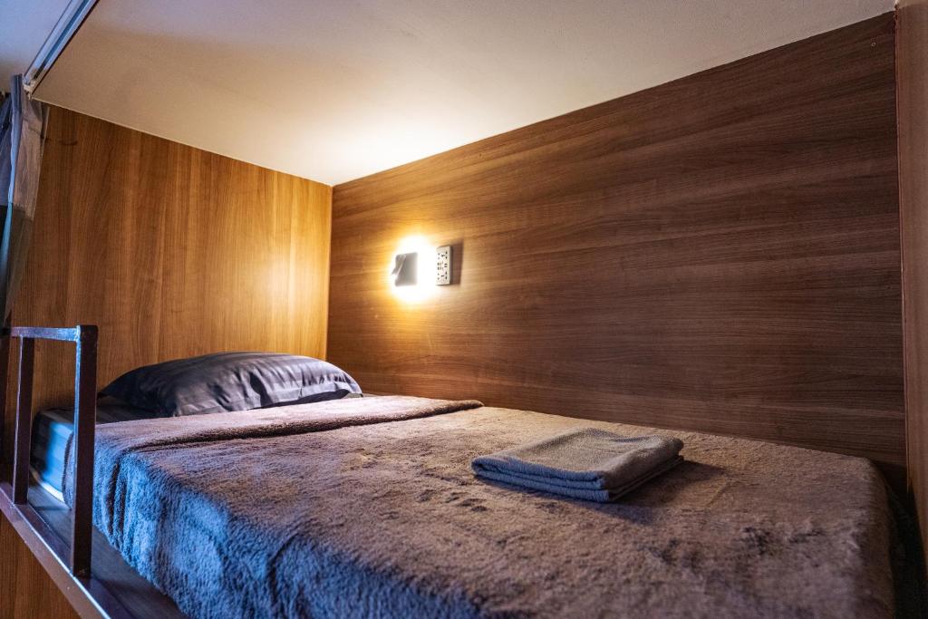 media/images/country-pages/thailand/bangkok-and-nearby/one-bed-at-rue-de-siam-in-a-mixed-dorm/hotel-rue-de-siam-bed/4140764-1-eng-GB/hotel-rue-de-siam-bed.jpg