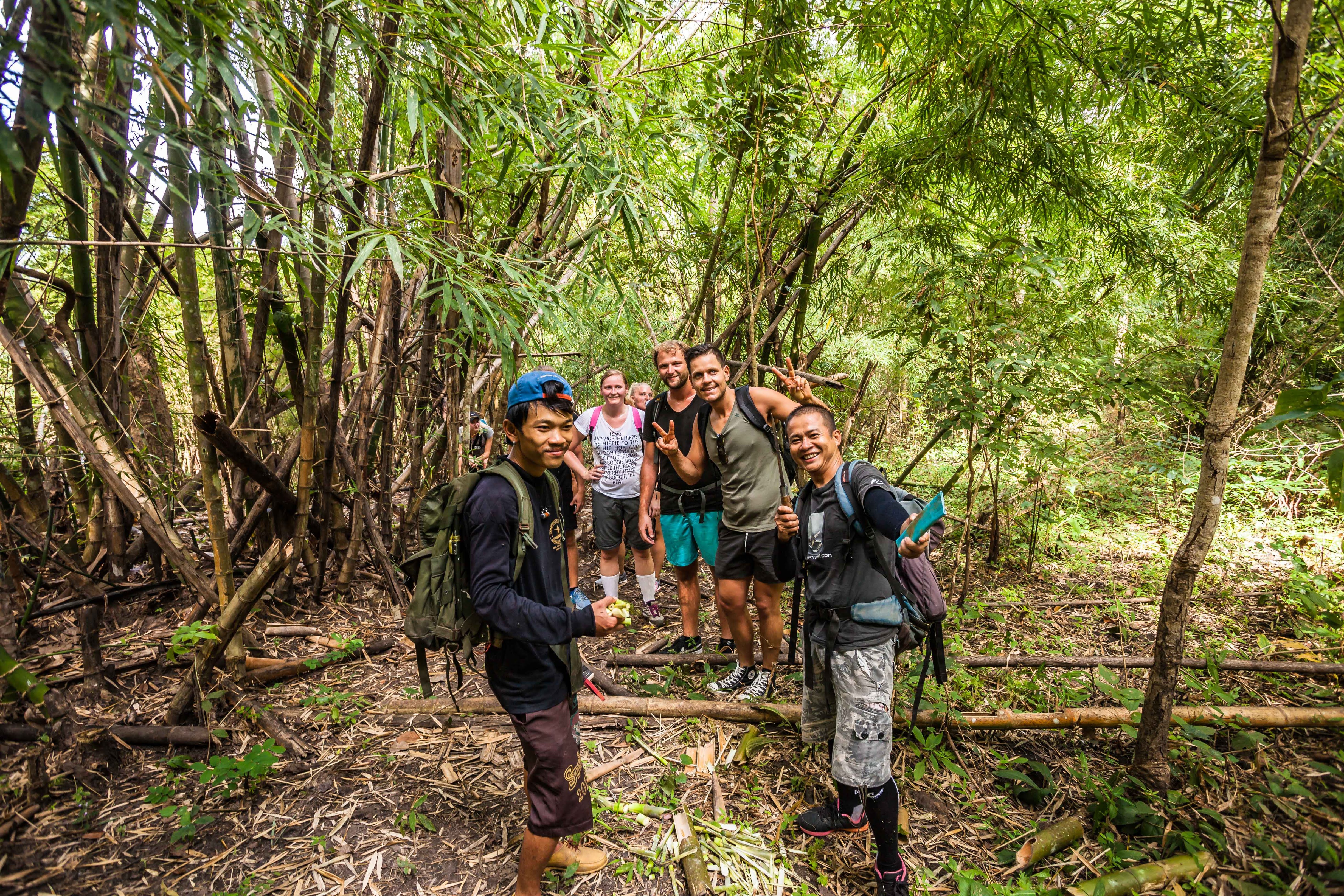 media/images/country-pages/thailand/bangkok-nearby/bangkok-nearby-journeys/umphang-trek-6-days/umphang-trek-6-days-14/2809952-1-eng-GB/umphang-trek-6-days-14.jpg