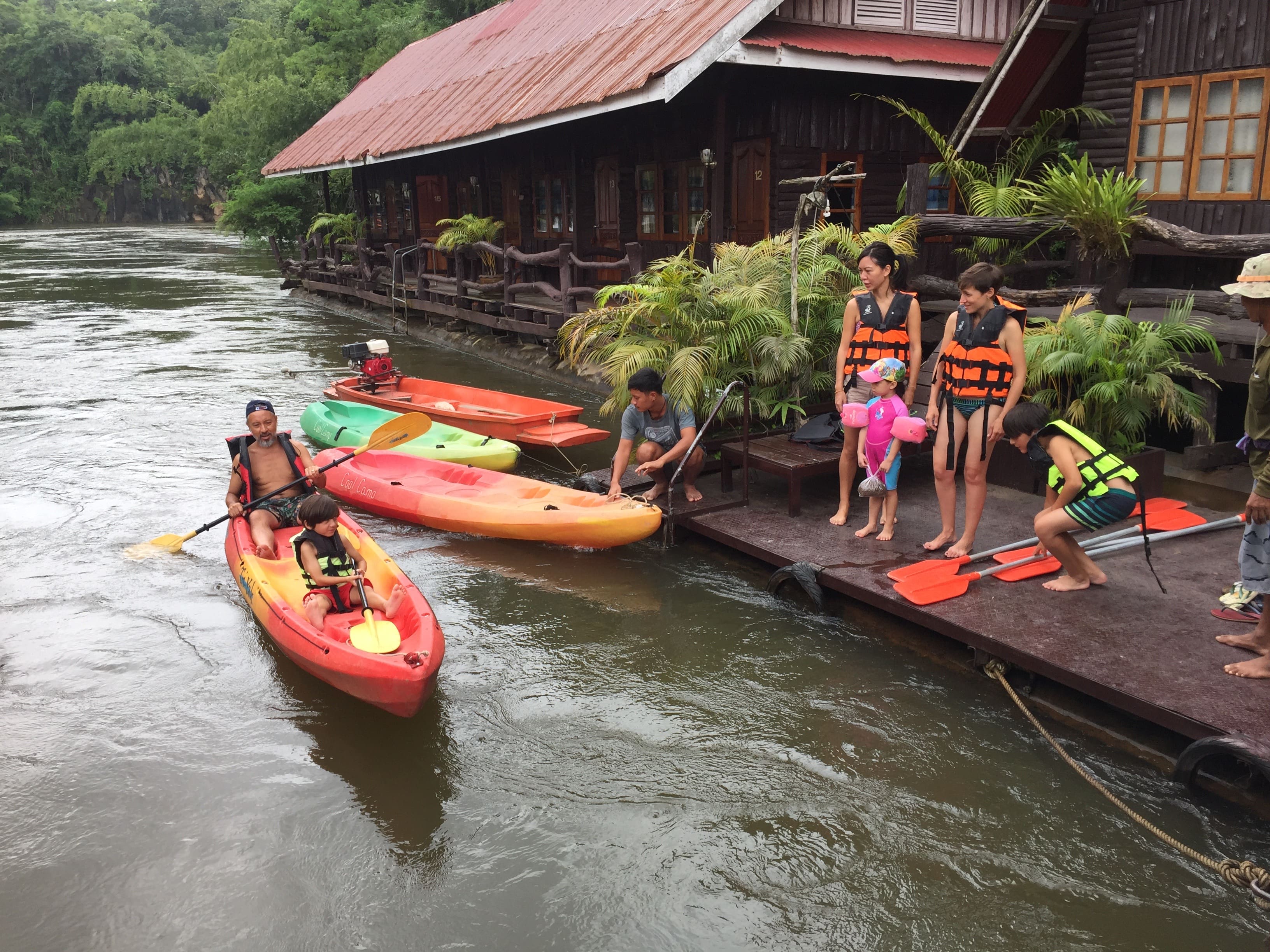 media/images/country-pages/thailand/bangkok-nearby/bangkok-nearby-trips/sai-yok-jungle-explorer/sai-yok-jungle-explorer-12/2985783-1-eng-GB/sai-yok-jungle-explorer-12.jpg