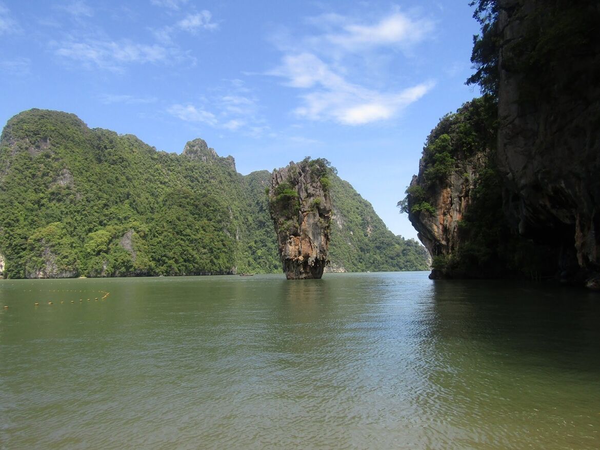 media/images/country-pages/thailand/the-andaman-coast/comfort-best-of-phuket/james-bond-island/4163872-1-eng-GB/james-bond-island.jpg