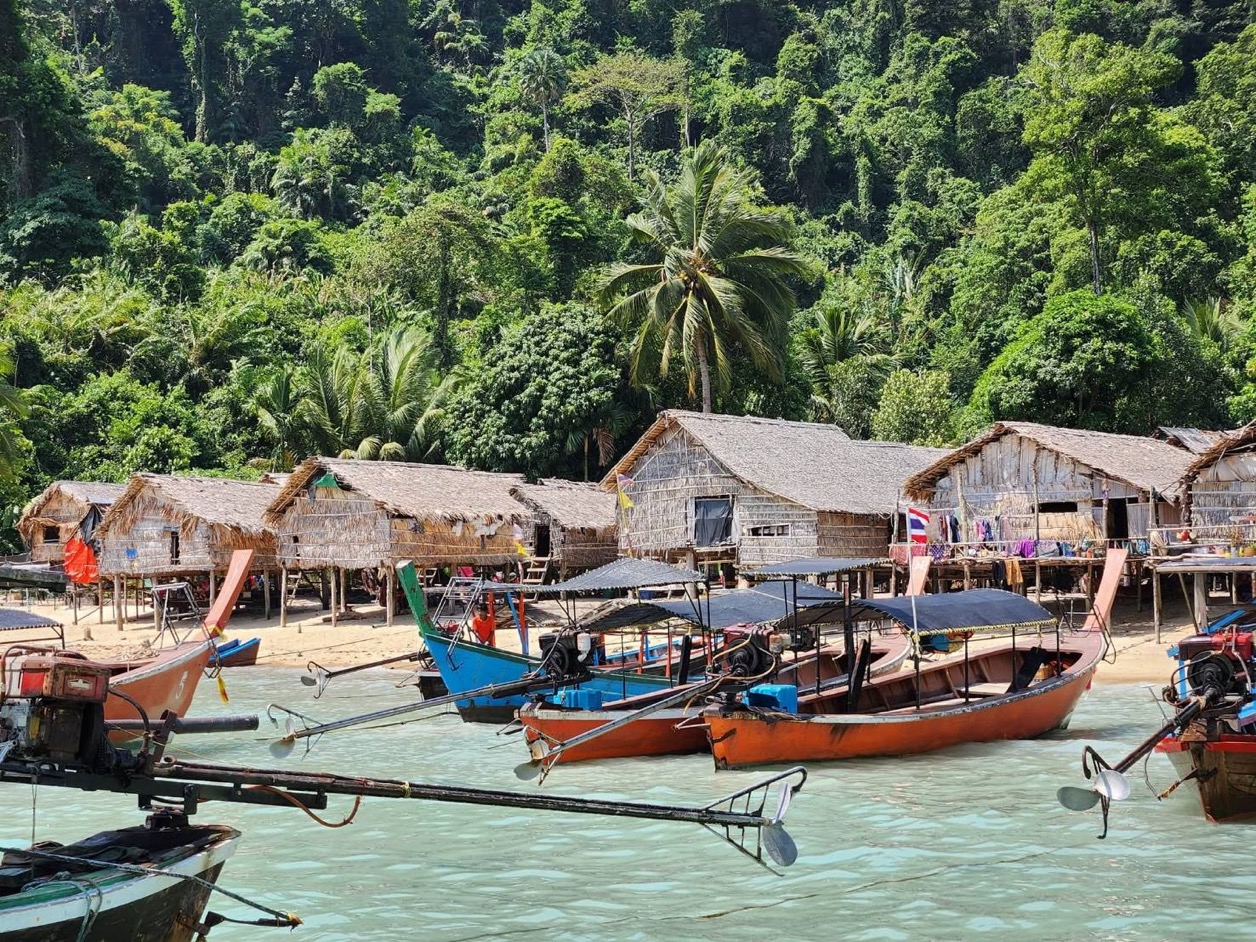 media/images/country-pages/thailand/the-andaman-coast/full-day-surin-island/surin-island-5/4006447-1-eng-GB/surin-island-5.jpg