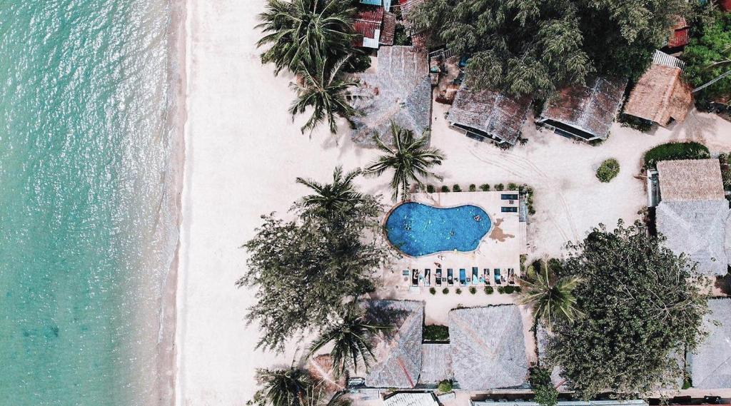 media/images/country-pages/thailand/the-gulf-coast/backpacker-gulf-of-thailand-island-hopper/sarana-bungalows-3/4335490-1-eng-GB/sarana-bungalows-3.jpg