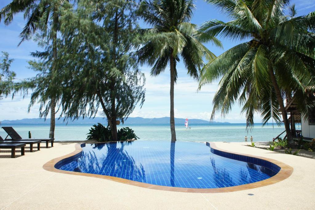 media/images/country-pages/thailand/the-gulf-coast/comfort-half-moon-party/sarana1/3986915-1-eng-GB/sarana1.jpg