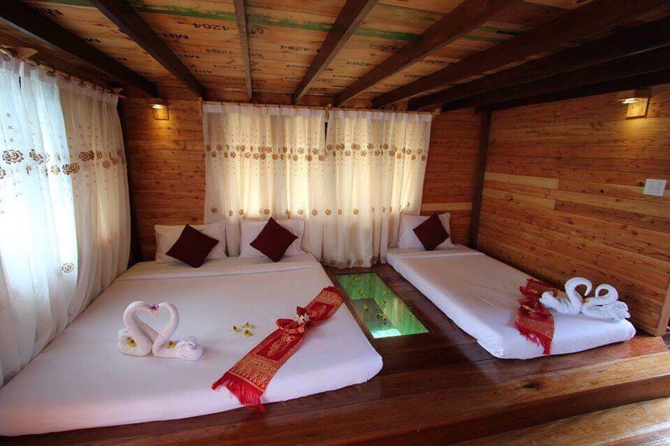 media/images/country-pages/thailand/the-gulf-coast/comfort-koh-phangan-to-krabi-explorer/keereewarin-double-single/3871078-1-eng-GB/keereewarin-double-single.jpg