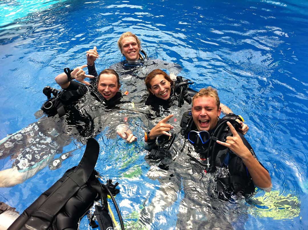 media/images/country-pages/thailand/the-gulf-coast/the-gulf-coast-trips/koh-tao-padi-advanced-open-water-course-3-days/koh-tao-padi-advanced-open-water-course-3-days-9/2805067-1-eng-GB/koh-tao-padi-advanced-open-water-course-3-days-9.jpg